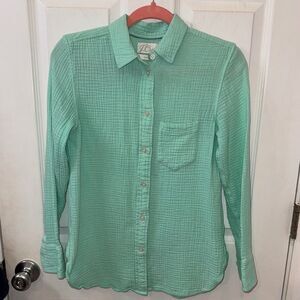 J Crew Mint Green 100% Gauze Button-Up Shirt size 0 - like new!